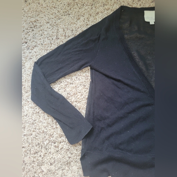 Olive & Oak Cardigan Sheer Back Women's Sz Med - Picture 6 of 11